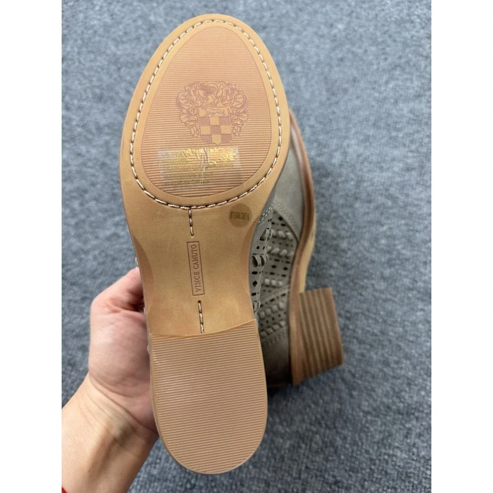 Vince Camuto vince camuto